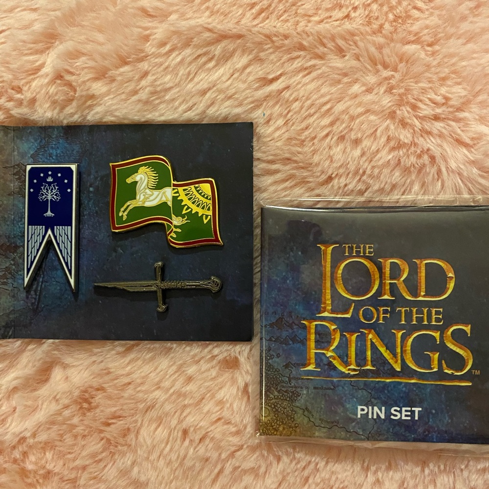 3piece collectible Pin set